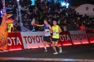 BIB: 
                            <button type="button" onclick="openModal(23180427)" class="btn btn-primary btn-sm float-right btn-popup" data-toggle="modal" data-target=".modal-high-quality">
                        <i class="fas fa-shopping-cart"></i> Add to Cart
                    </button>
                                            <button type="button" onclick="isThisMe(23180427, true)" class="btn btn-success btn-sm float-right btn-popup btn-isme hidden" data-toggle="tooltip" data-placement="bottom" title="นี่คือรูปของคุณใช่ไหม คลิกที่นี่เพื่อเอาเข้าอัลบั้ม">
                        <i class="fas fa-plus"></i> Add to album
                    </button>
                    <button type="button" onclick="isThisMe(23180427, false)" class="btn btn-warning btn-sm float-right btn-popup btn-isnotme hidden">
                        <i class="fas fa-ban"></i> Remove from album
                    </button>